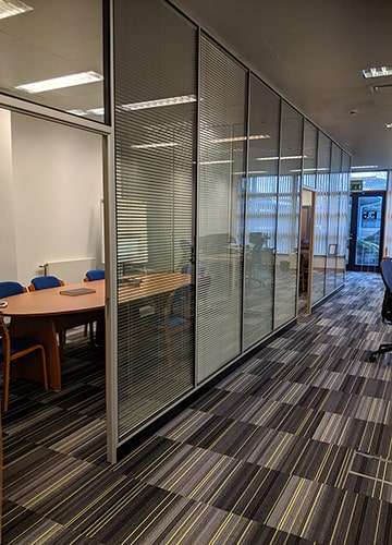 Frameless Glass Partitioning 4 Composite Budget Partitions